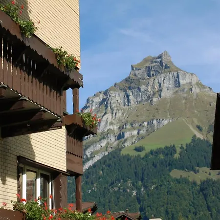 Cathrin Hotel